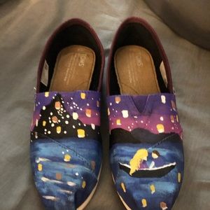 Disney Toms